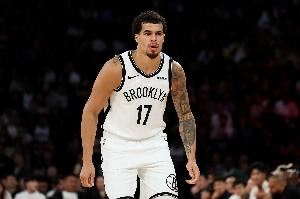 寒冰射手!小迈克尔-波特23投仅7中拿到17分17板 三分12中1